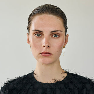AW 25