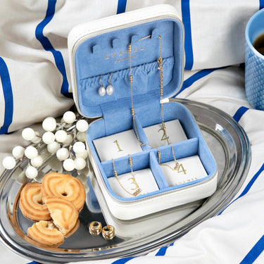 ENAMEL Copenhagen Adventskalender - Gull Other Delight One