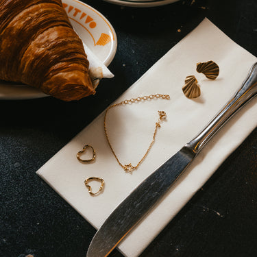 ENAMEL Copenhagen Armbånd, Organic Star Bracelets Gold Plated