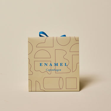 ENAMEL Copenhagen Gavepose POS Display Plum Outline