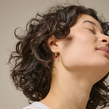 ENAMEL Copenhagen  Hoops, Amore Earrings Bordeaux