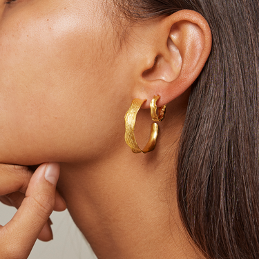 ENAMEL Copenhagen Hoops, Ane Large Earrings Gold Plated