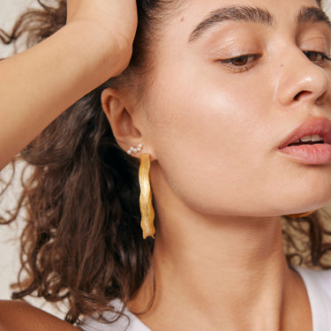 ENAMEL Copenhagen Øredobber, Evie Earrings Pearls