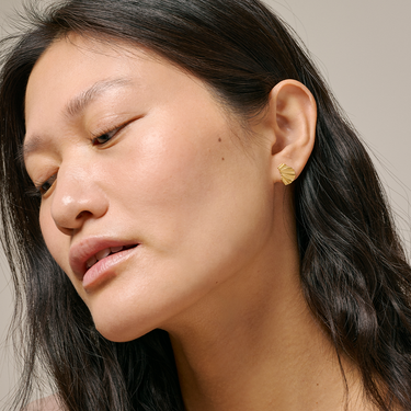 ENAMEL Copenhagen Øredobber, Mini Wave Earrings Gold Plated