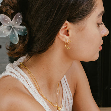 ENAMEL Copenhagen Øredobber, Organic Moon Earrings Gold Plated