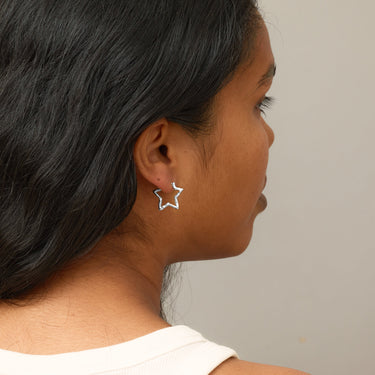 ENAMEL Copenhagen Øredobber, Organic Star Medium Earrings Silver Plated