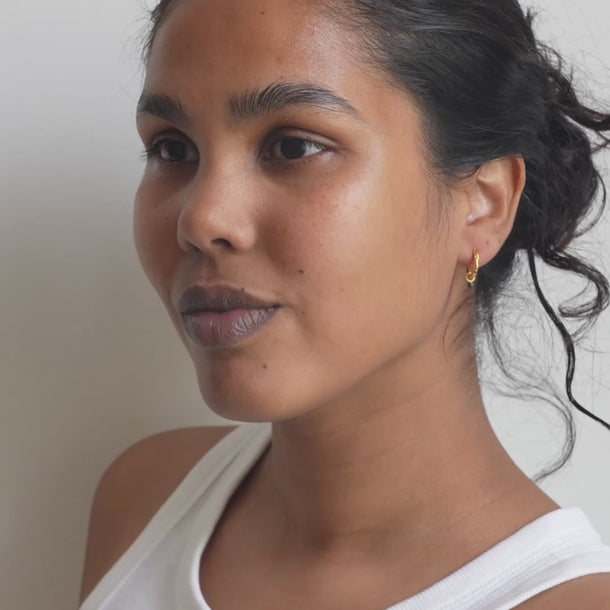 ENAMEL Copenhagen Øredobber, Belle Earrings Khaki