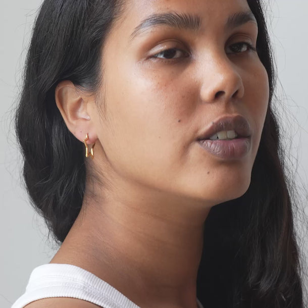 ENAMEL Copenhagen Øredobber, Organic Star Medium Earrings Gold Plated