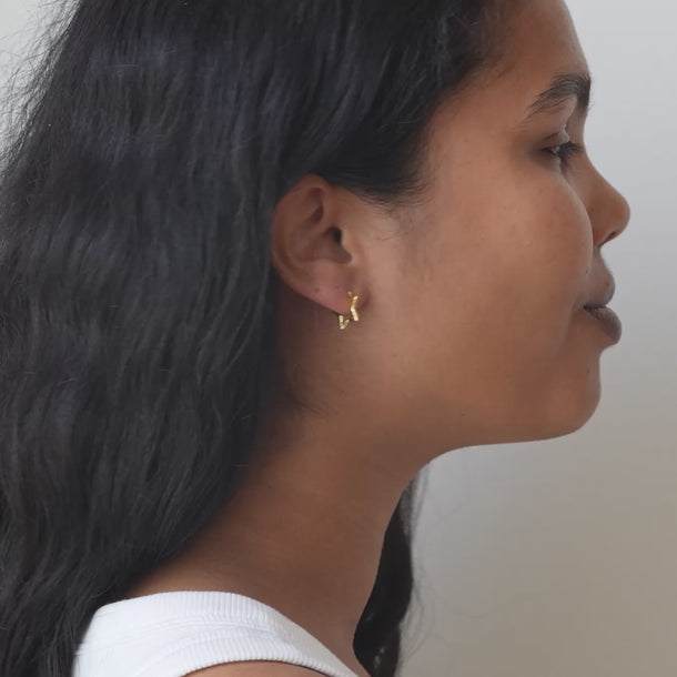 ENAMEL Copenhagen Øredobber, Organic Star Small Earrings Gold Plated
